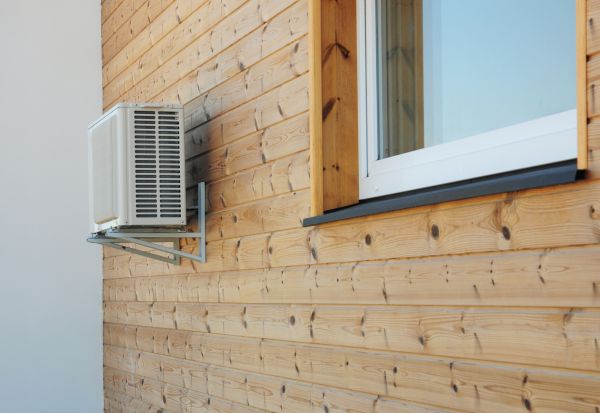 Exterior Paneling Installation in Blue Springs