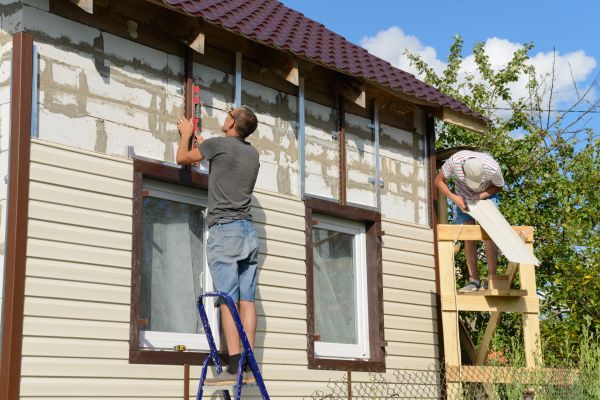 Cost of Home Siding Repair in Blue Springs
