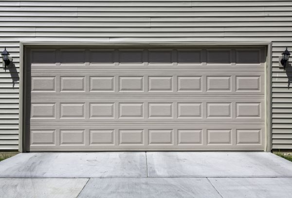 Garage Siding Installation in Blue Springs