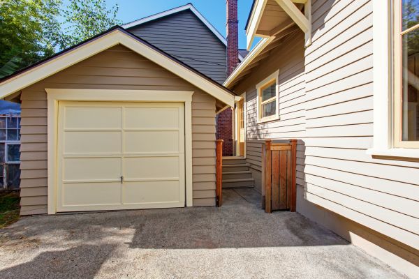 Garage Siding Replacement in Blue Springs