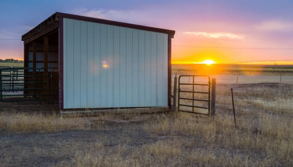Pole Building Siding Service in Blue Springs