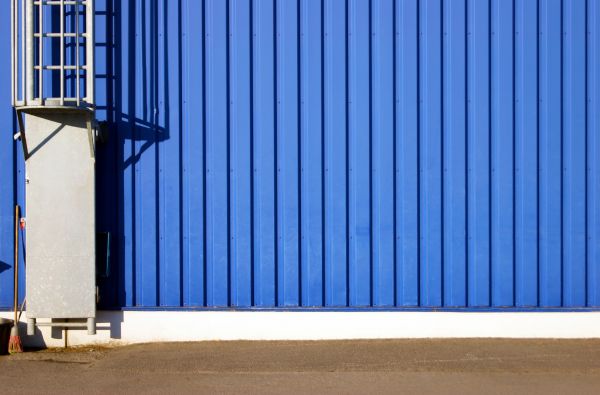 Ribbed Metal Siding Repair in Blue Springs