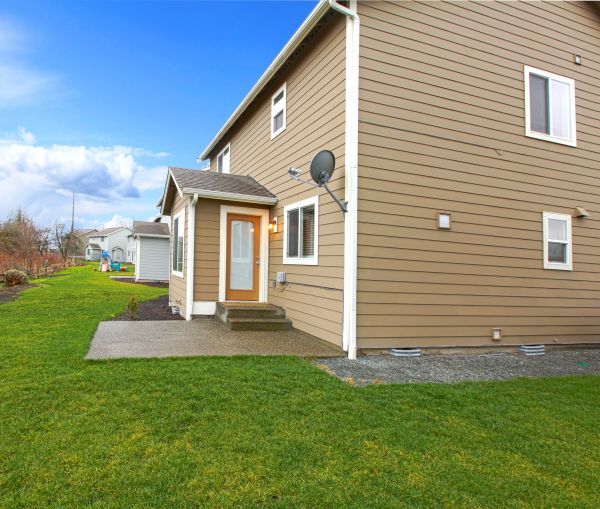 Clapboard Siding Repair in Blue Springs